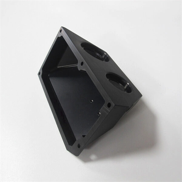 AL6082T6_CNC-Milling_Black-Anodized-600x600(1)