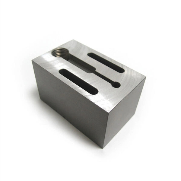 AL6061-T651_CNC-Machined_Wire-EDM_Hard-Anodized-600x600(1)