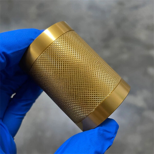 Al5083_CNC-Turning_Knurling_Gold-Anodize