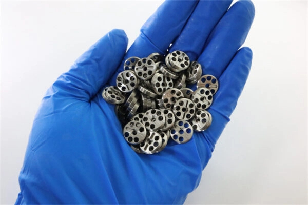 S304_Swiss-Lathe_Small-Parts_As-Machined
